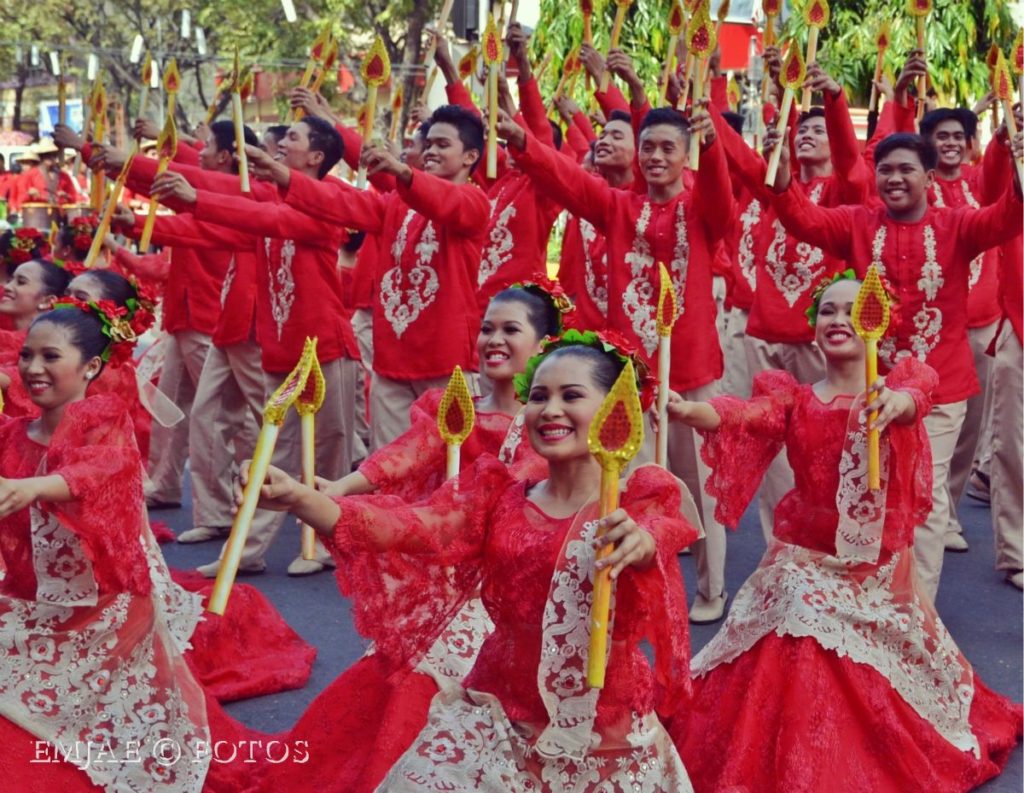 Sinulog sa Kabataan Street Dance | Sinulog 2015 - Emjae Fotos